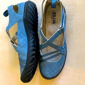 JBU by Jambu, light blue flats